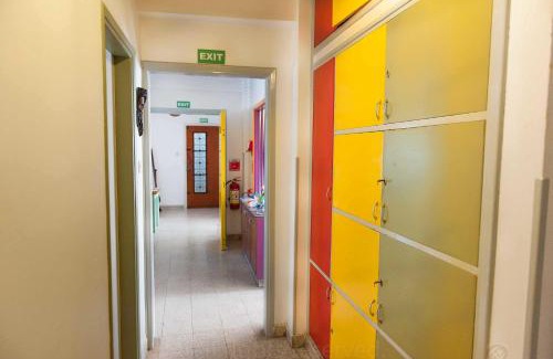 Limassol Hostal | Lima Sol House