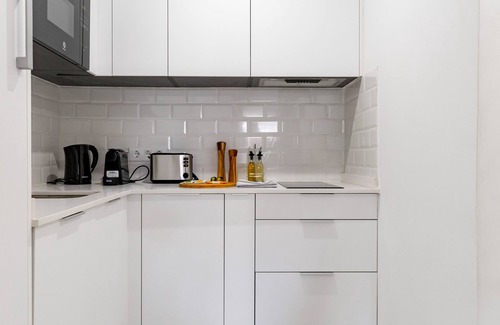 Embajadores Apartamento | Limehome Madrid Calle Ave María