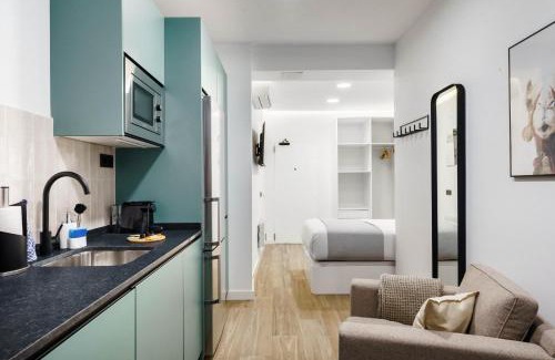 Ciudad Jardin Apartamento | limehome Madrid Calle de Matilde Diez