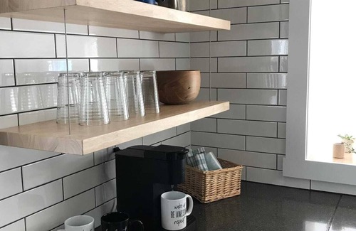 Frankfort Casa | Limestone Landing - Cozy Luxury Retreat w/ Hot Tub