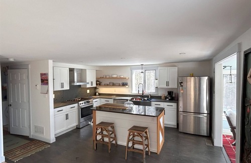 Damariscotta Casa | Limulus Cottage / Damariscotta River