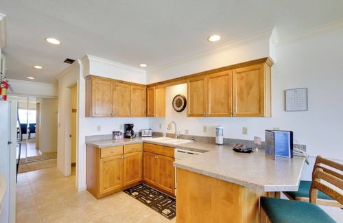 Lincoln Beach Condominio | Condo Lincoln City Condo w / Pool - Vista al mar!