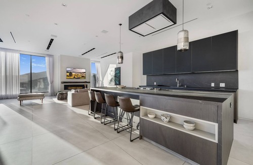 Bel Air Villa | Linda Flora Modern Estate- Stunning Bel Air Modern Masterpiece