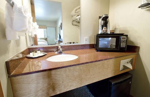 Downtown Leavenworth Hotel | Linderhof Inn