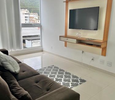 Centro Apartamento | Lindo apartamento de 3 quartos bem amplo próximo a Rua de Lazer Domingos Martins