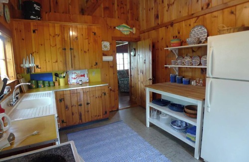 East Boothbay Cabaña | Casa Linekin Bay Waterfront, con playa privada