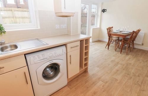 Frizington Cabaña | LINGLA HOUSE, family friendly, country holiday cottage in Frizington