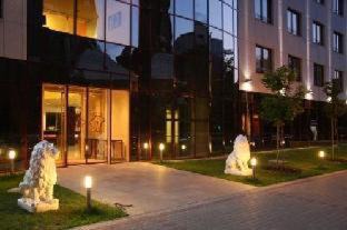 Istvanmezo Hotel | Lion's Garden Hotel