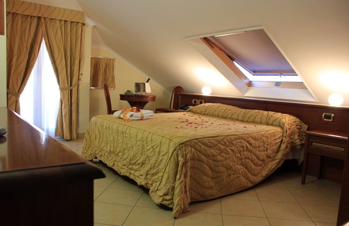 Falerna Hotel | Lion's Hotel