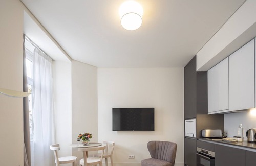 Misericordia Apartamento | Lisbon Serviced Apartments Santos