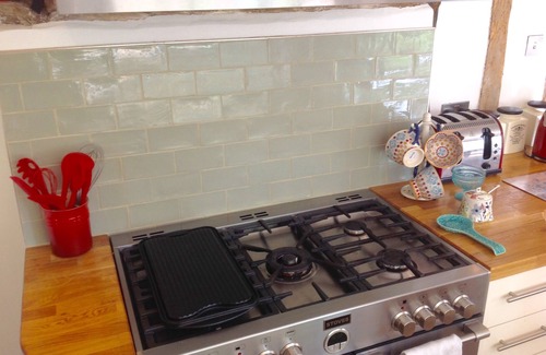 Woodchurch Cabaña | Listado cabaña del siglo 17 en Pretty Kentish Village cerca de Tenterden