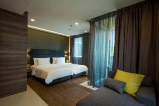Pathumwan Hotel | LiT BANGKOK Residence