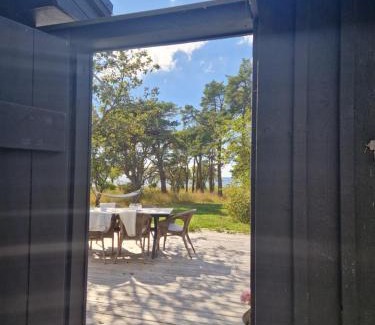 Gotlands Tofta Casa | Liten stuga med fantastiskt läge