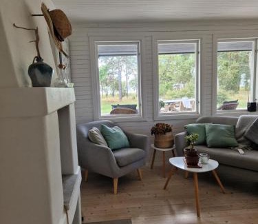 Gotlands Tofta Casa | Liten stuga med fantastiskt läge