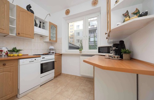 Bielany Apartamento | Literacka 13A Warsaw | Bright Stylish Apartment Parking & Balcony