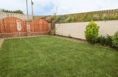 Buckton Cabaña | Little Argham Cottage