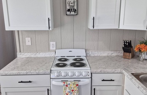 Chelsea Casa | Little Barnstead Tiny Home