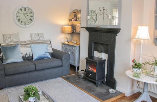 Gobowen Casa | Little Beeches