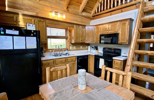 Caryville Casa | Little Cove Creek Cabin #1