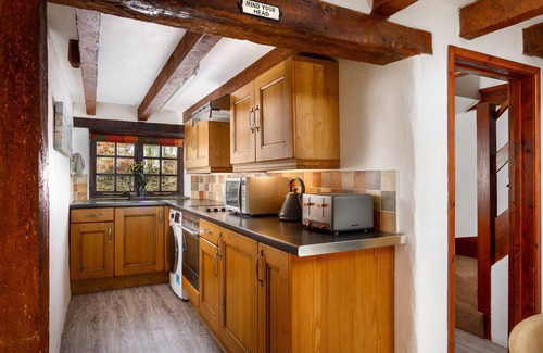 Brazzacott Cabaña | LITTLE LEIGHS, pet friendly, character holiday cottage in Warbstow,