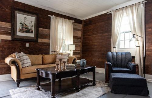Jackson Casa | Little Noone