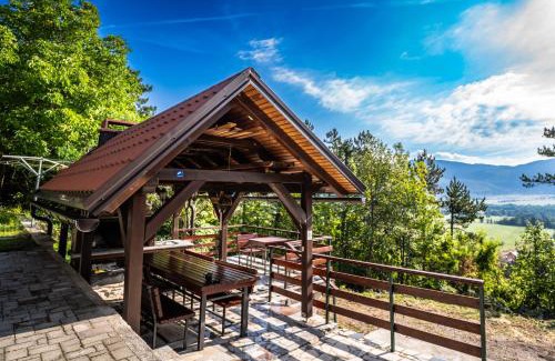 Lic Chalet De Esquí | Little paradise house