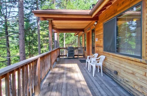 Yosemite West Casa | Little Sport