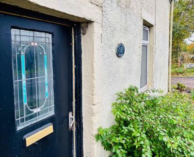 Horncliffe Casa | Little Velvet Hall Character Cottage