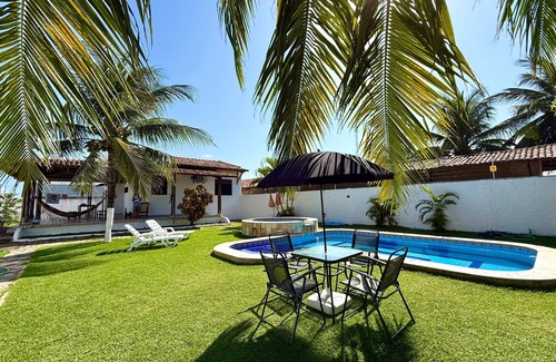 Barra Mar Casa | Little White House in Barra de Sao Miguel