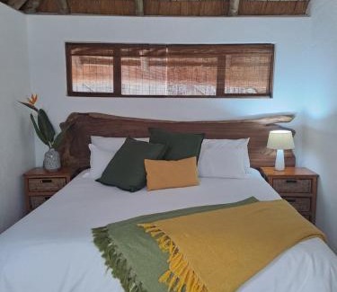 Kampersrus Cabina | LittleBush Private Lodge