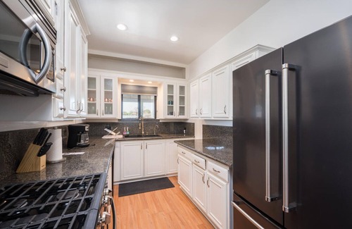 San Miguel Casa | Littlefield 1890 Victorian Retreat