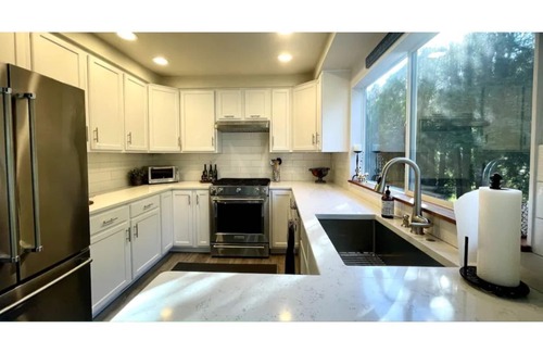 Lake Forest Park Casa | Livable C near Lake Washington!