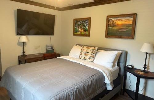 Georgetown Apartamento | Live Oaks Cottage 204 at Wedgefield