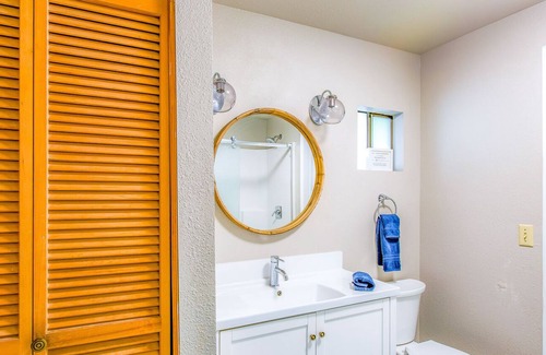 Belfair Casa | Live the Hood Canal high life at The Canal House