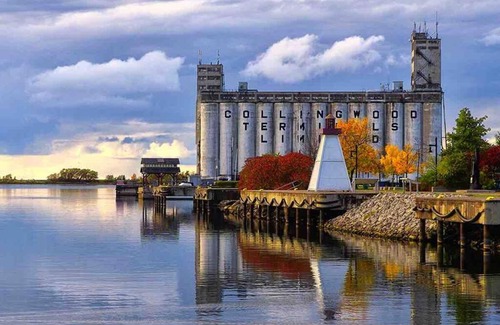 Collingwood Casa | Live Well Collingwood: Beautiful Retreat with Pool