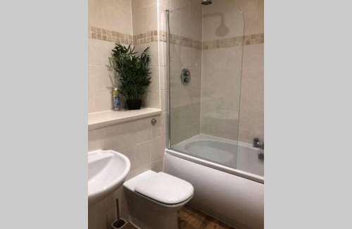 Vauxhall Apartamento | Liverpool, Superb City Centre Apartment With Parking