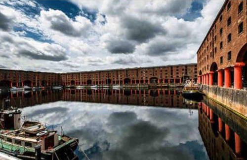 Vauxhall Apartamento | Liverpool, Superb City Centre Apartment With Parking