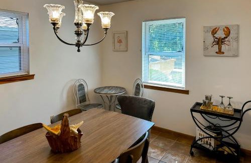 Ono Island Casa | Livin La Vida Local