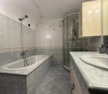 Tortona Apartamento | Living Adua Centro