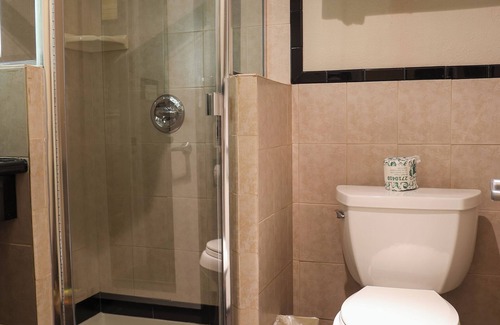 Downtown San Francisco Apartamento | Living Room With 2 Bed Rooms Suite, Centrally Located Motel in SOMA,Free Parking