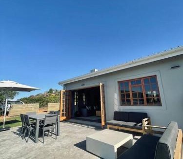 Port Beaufort Casa | Living The Breede - Weaver Cottage