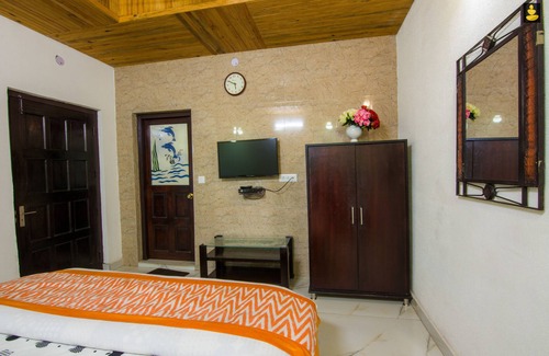 Naukuchiyatal Complejo | LivingStone Lake View Resort Premium Room