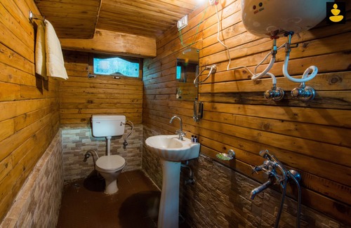 Kotkhai Otro | Livingstone ojuven Family Tree House