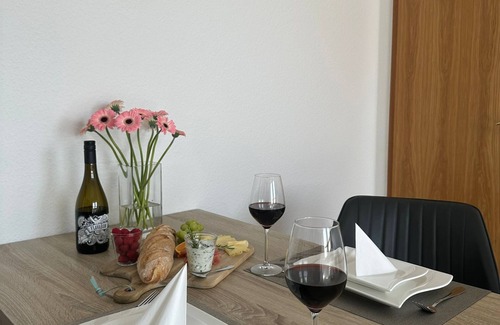 Schonebeck Apartamento | Livoro Balcón Apartment