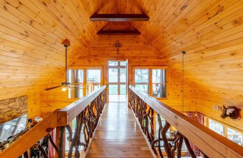 Foxfire Estates Casa | Lizard Lookout Cabin, Pets Welcome!