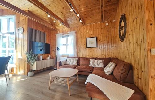 Akureyri Casa | LL Properties - North Forest Retreat