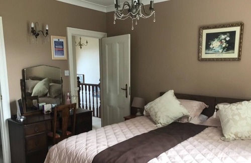 Bontnewydd Cama Y Desayuno | Llangwyryfon Country Breaks