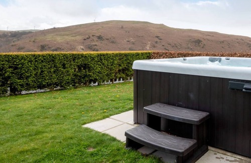 Glandyfi Casa | Esta hermosa y clásica casa de campo de 5 estrellas situada en lo profundo de la serena y tranquila campiña de Wal