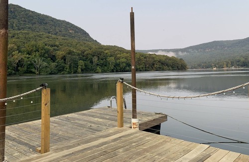 Chattanooga Casa | Disfruta de la vida en el río a solo minutos del emocionante centro de Chattanooga, TN.