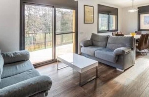 Mont Barbat Villa | Lloret Holiday Rental Villa Alba